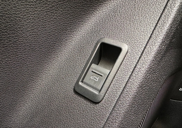 Audi Q3 cena 143000 przebieg: 18542, rok produkcji 2021 z Myślenice małe 781